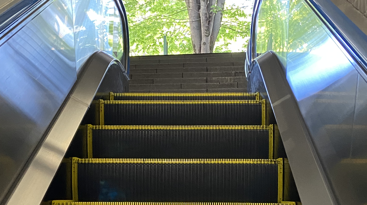 地下道からのルート１